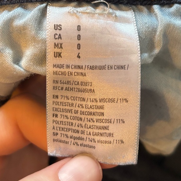 American Eagle Outfitters Dark Blue Distressed Jean Shorts - Picture 3 of 3